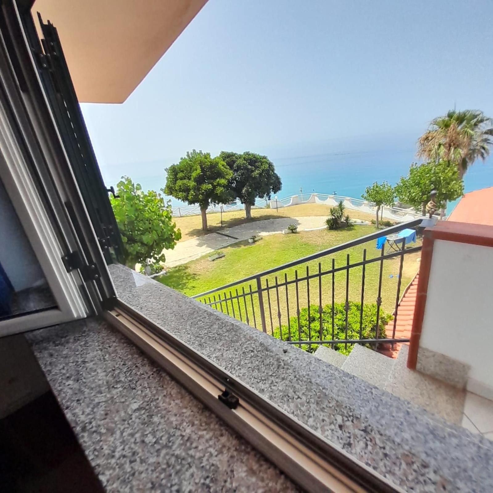 Residence Araba Fenice Tropea Exterior foto